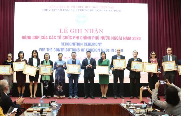 Lễ ghi nhận đóng góp của các tổ chức phi chính phủ nước ngoài năm 2020